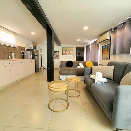Barak Royal Suites 20 Sea View - ג'קוזי בחצר ומרפסות עם נוף לים Эйлат Экстерьер фото