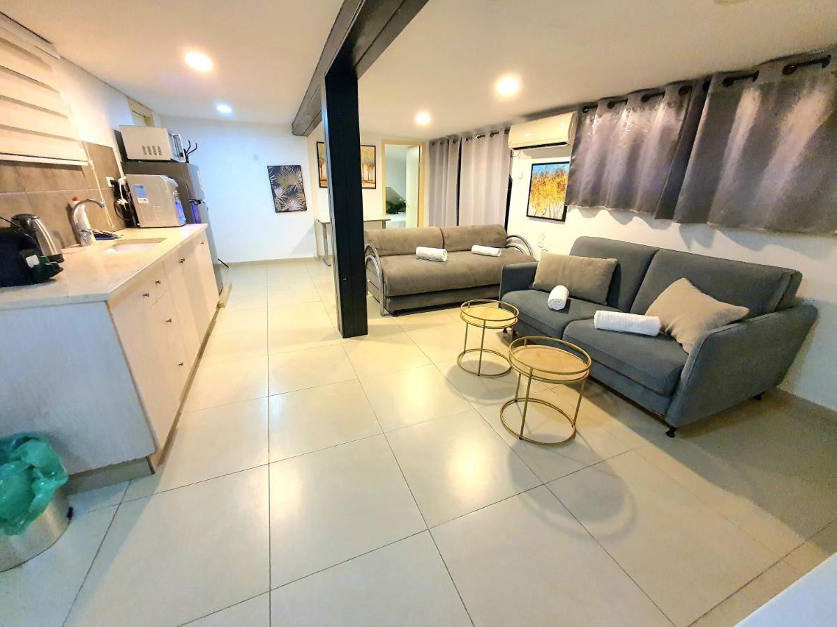 Barak Royal Suites 20 Sea View - ג'קוזי בחצר ומרפסות עם נוף לים Эйлат Экстерьер фото
